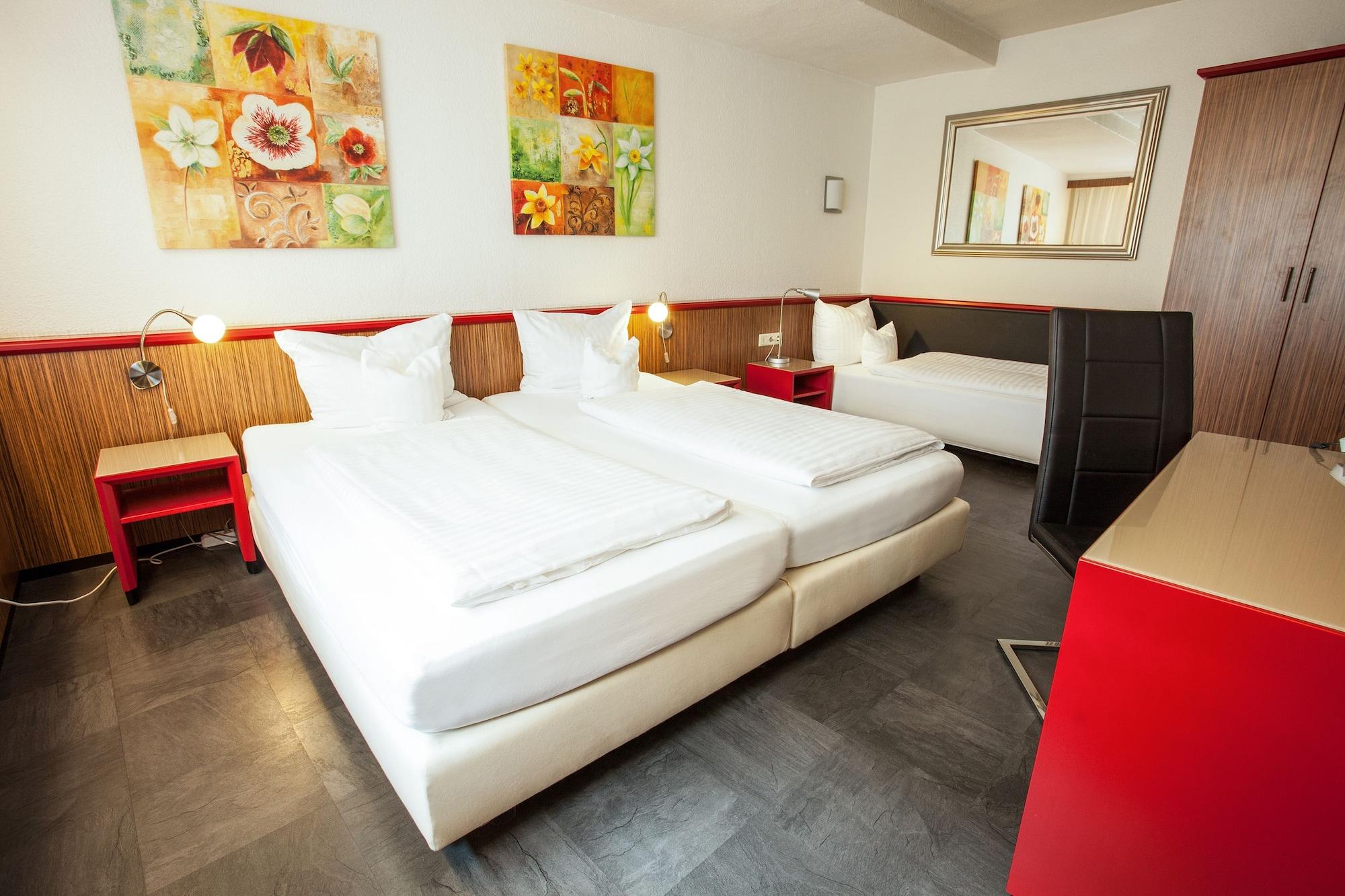 Trip Inn Hotel Ariane Koln Bagian luar foto