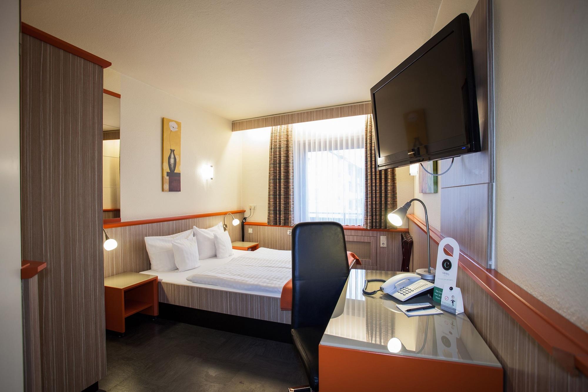 Trip Inn Hotel Ariane Koln Bagian luar foto